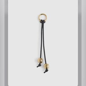 Madewell sculpted cord bag charm